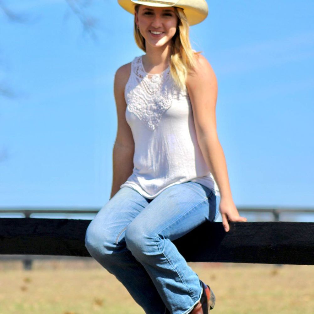 Meet your Posher, Haley